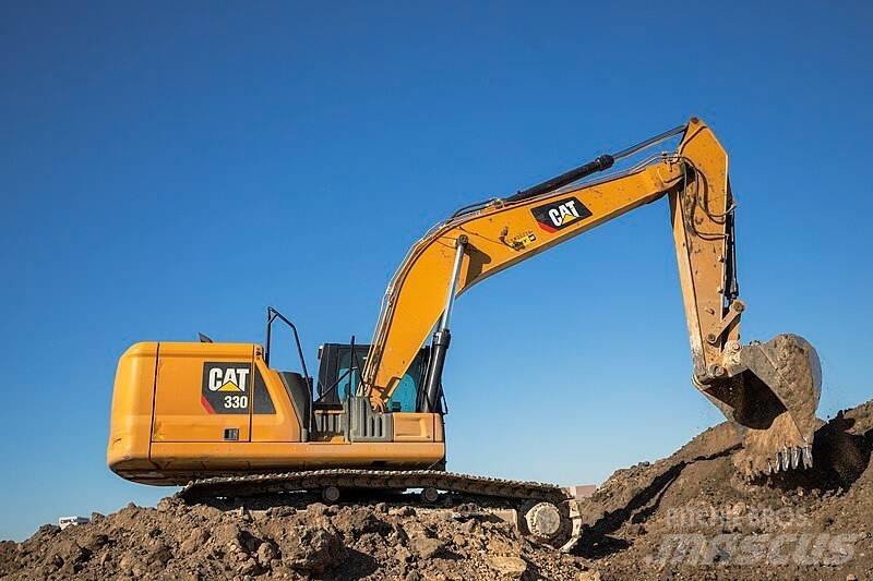 CAT 330 Közepes (midi) kotrók 7 t - 12 t