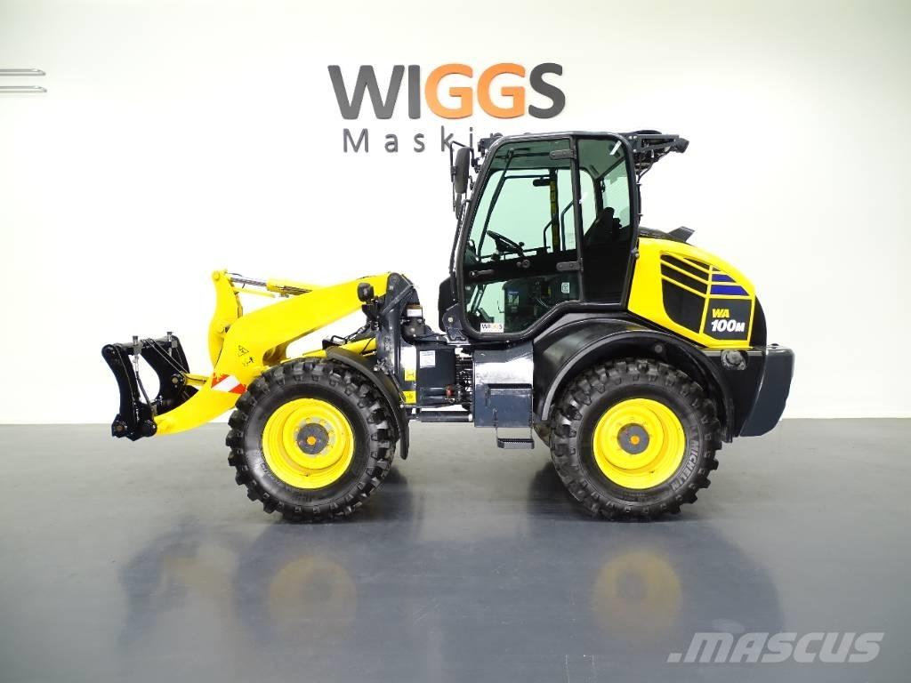 Komatsu WA 100 M-8 Gumikerekes homlokrakodók