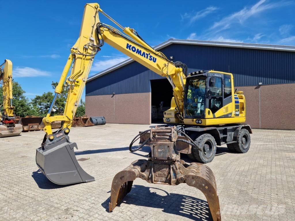 Komatsu PW 148-11 Gumikerekes kotrók