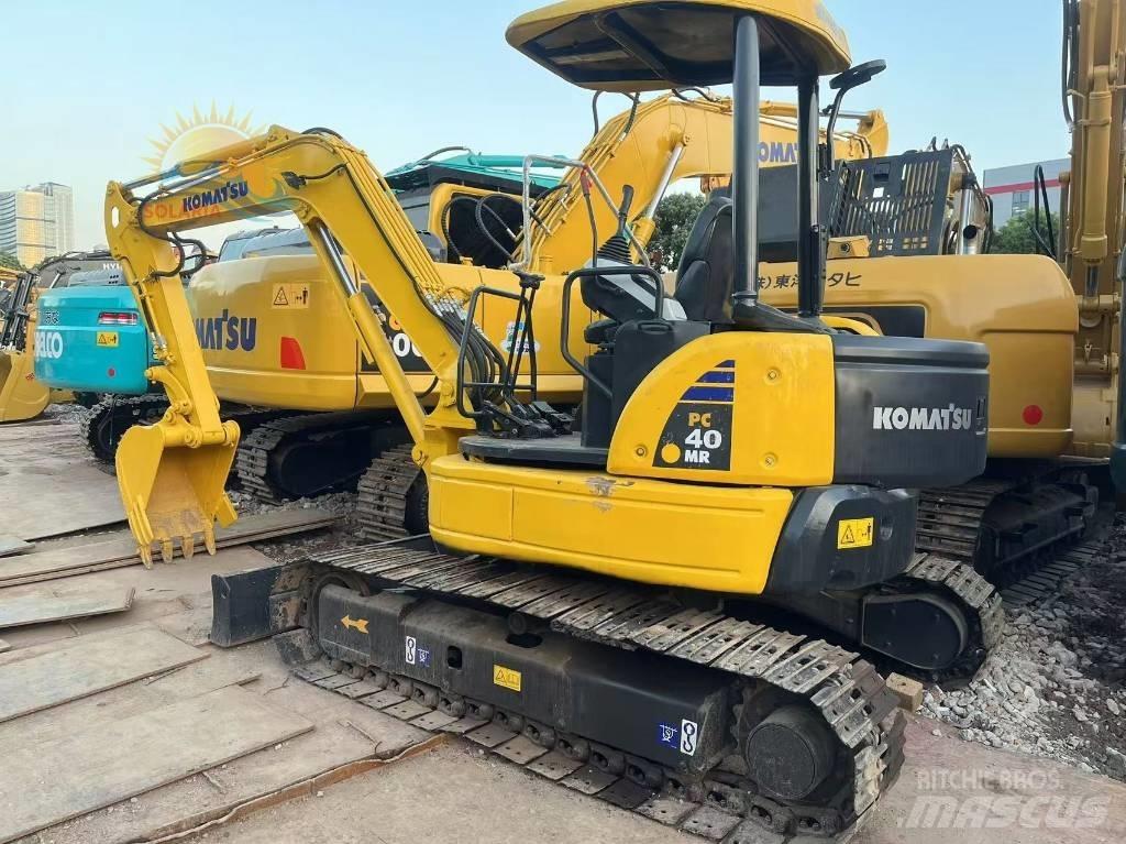 Komatsu PC 40 MR Mini kotrók < 7t
