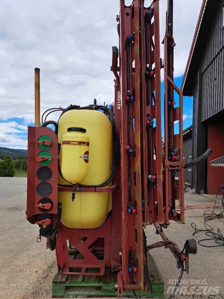 Hardi Master 1000 Vontatott trágyaszórók