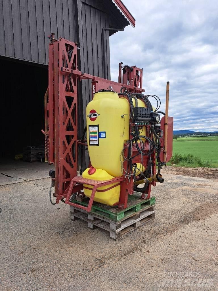 Hardi Master 1000 Vontatott trágyaszórók