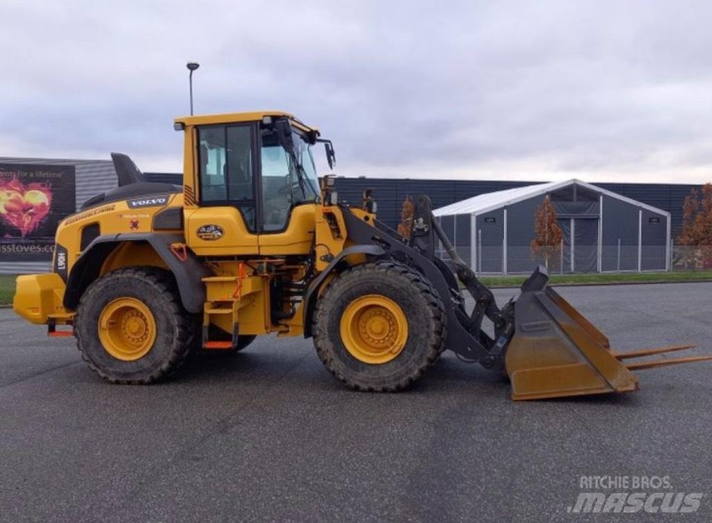 Volvo L 90 H Gumikerekes homlokrakodók