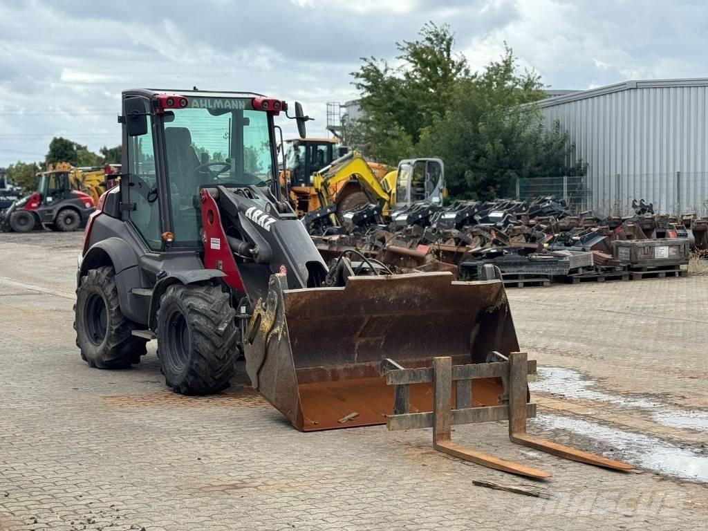 Mecalac AF 1200 Gumikerekes homlokrakodók