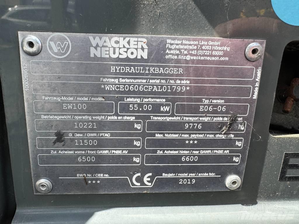 Wacker Neuson EW100 Gumikerekes kotrók