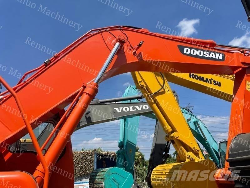 Doosan DH 300 LC-7 Lánctalpas kotrók
