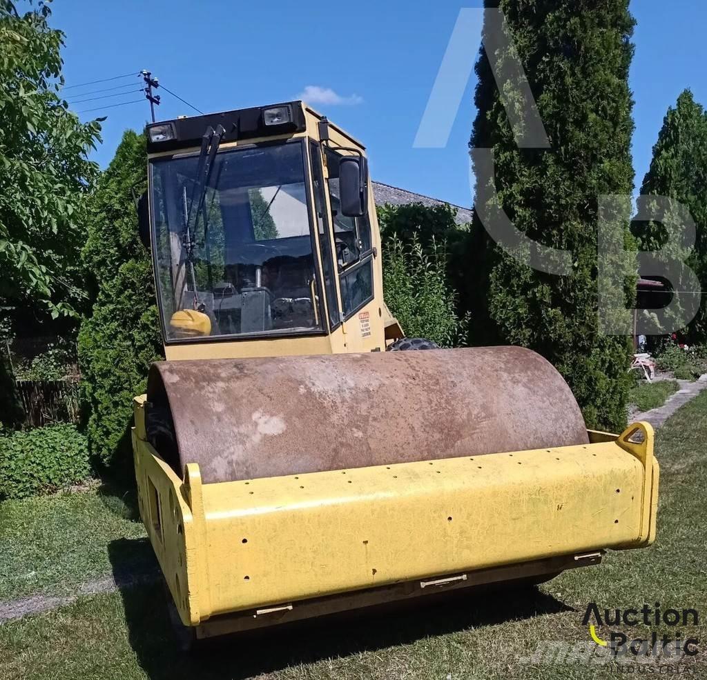 Bomag BW 211 D Egydobos hengerek