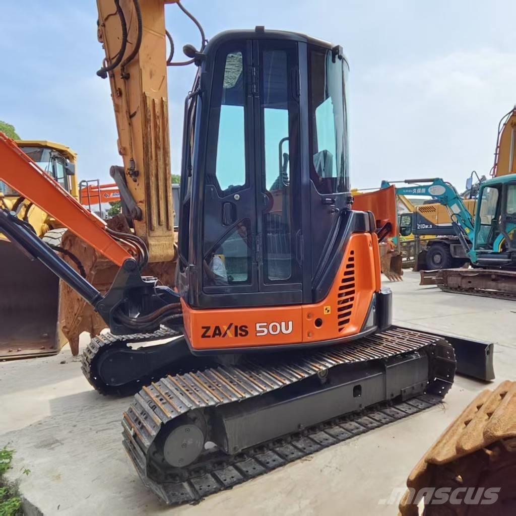 Hitachi ZX 50 U Mini kotrók < 7t