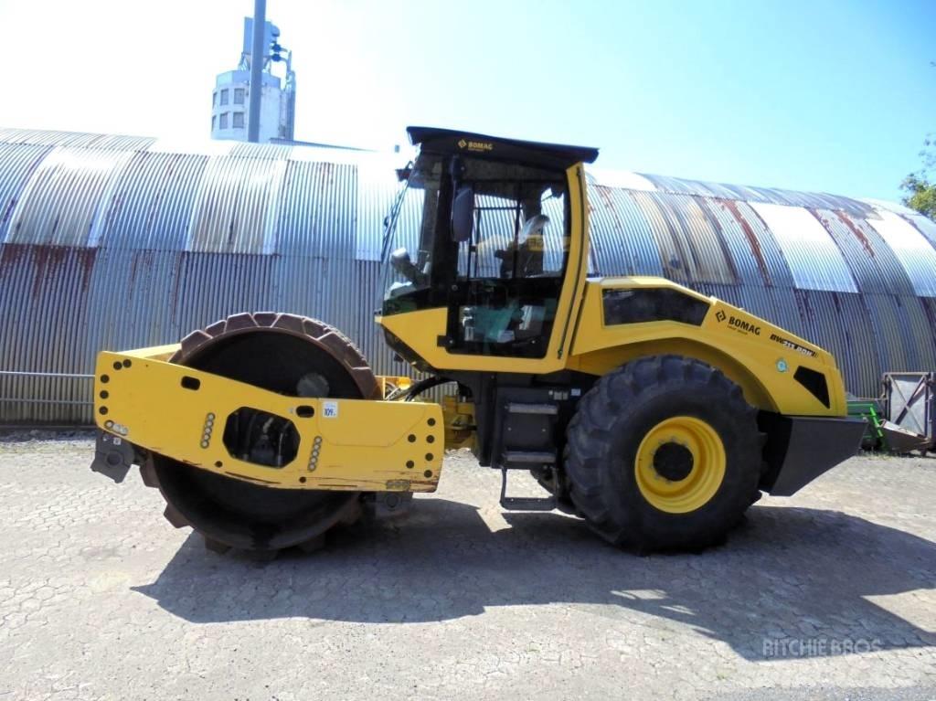 Bomag BW 213 PDH-5 Egydobos hengerek