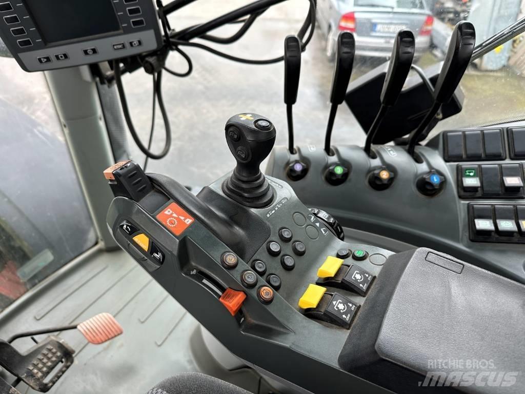 CLAAS Axion 810 CIS Traktorok