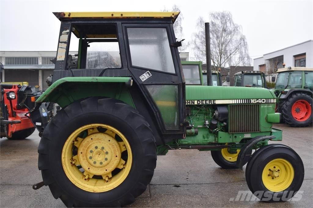 John Deere 1640 Traktorok