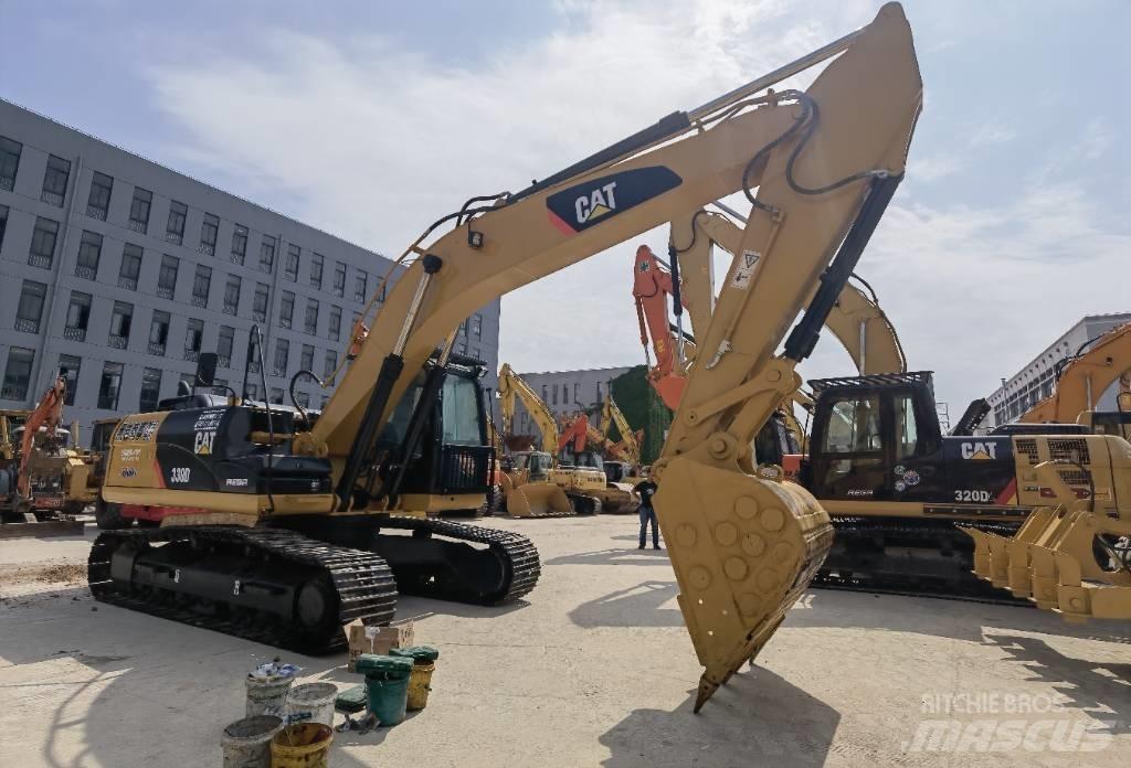 CAT 330 D Lánctalpas kotrók