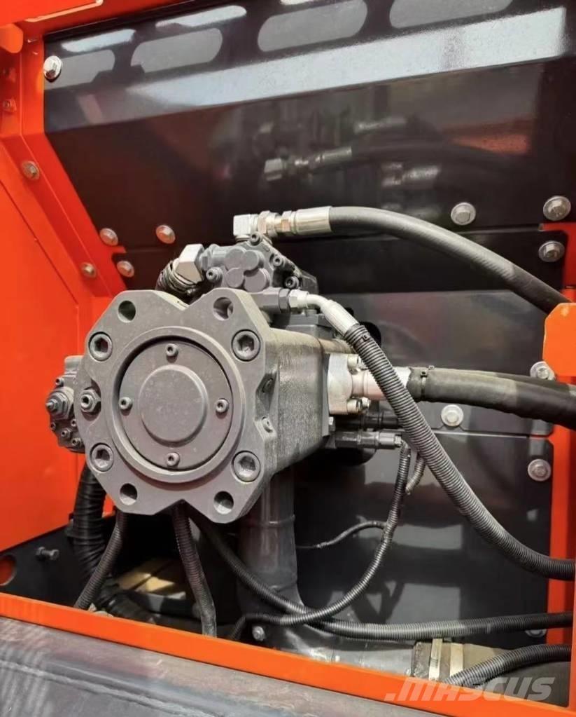 Doosan 225 DX Lánctalpas kotrók