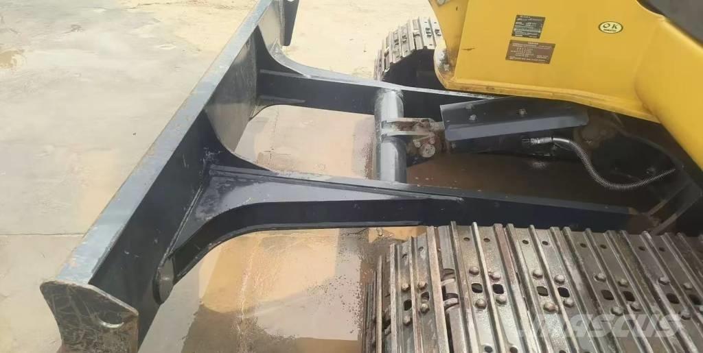 Komatsu PC 58 Mini kotrók < 7t