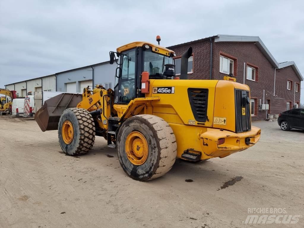 JCB 456 E Gumikerekes homlokrakodók