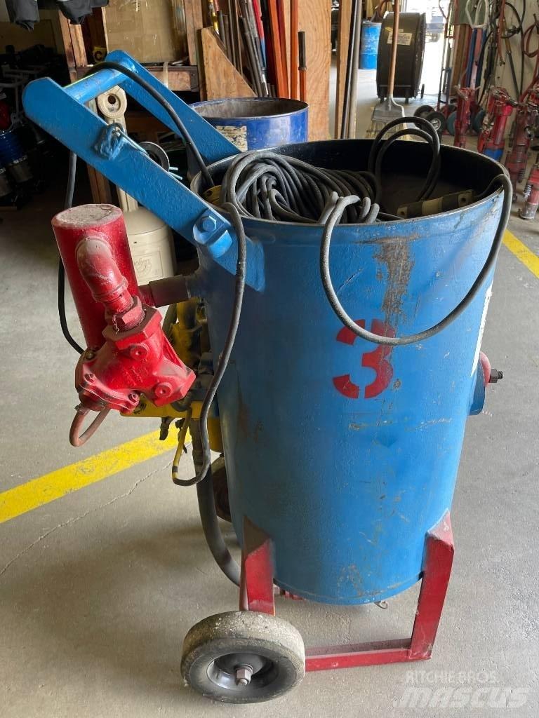 Schmidt 300 Hídmérők