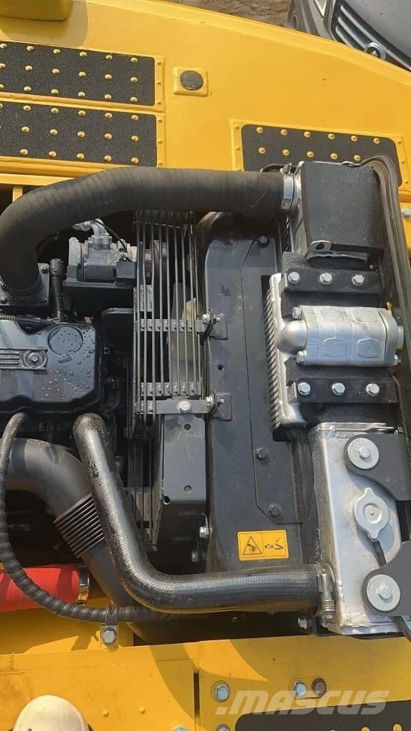 Komatsu pc220-8 Lánctalpas kotrók