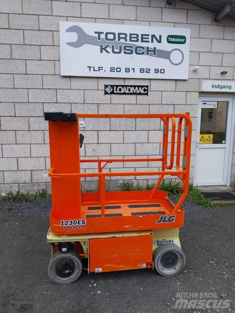 JLG 1230 ES Személyemelők