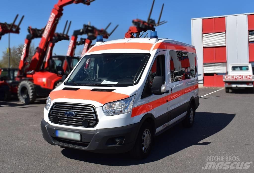 Ford Transit Custom Mentőautók