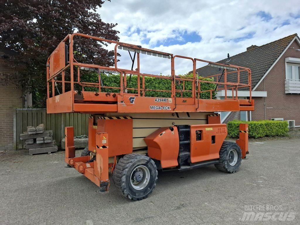 JLG 4394RT Ollós emelők