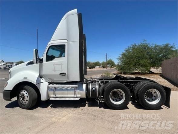 Kenworth T680 Nyergesvontatók