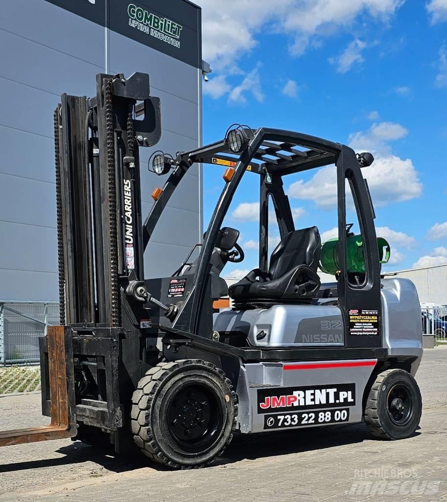 Nissan UG1D2A32LQ Gázüzemű targoncák