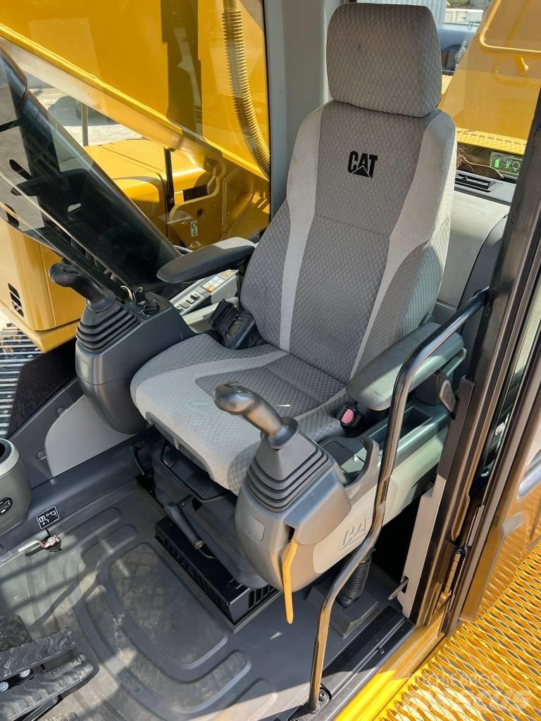 CAT 330D MH Hulladékkezelő gépek