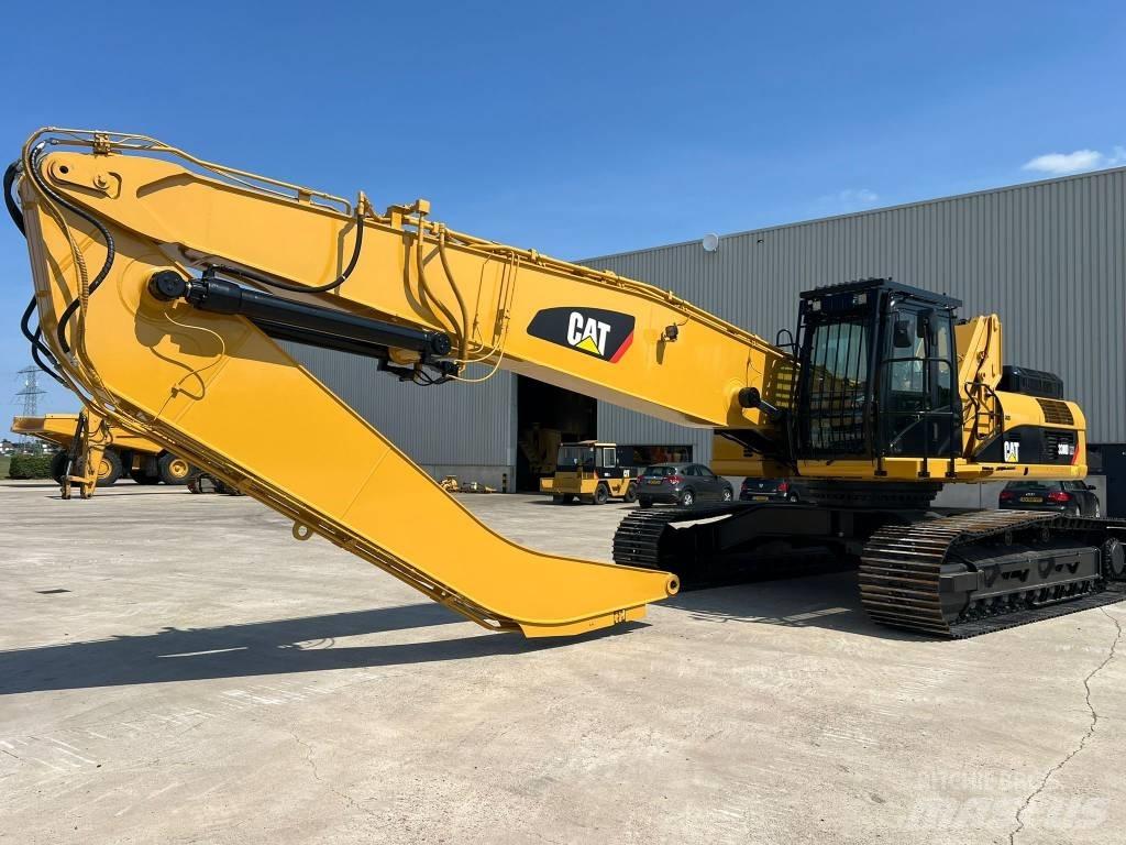 CAT 330D MH Hulladékkezelő gépek
