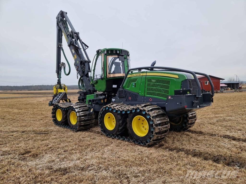 John Deere 1170 G Betakarítók