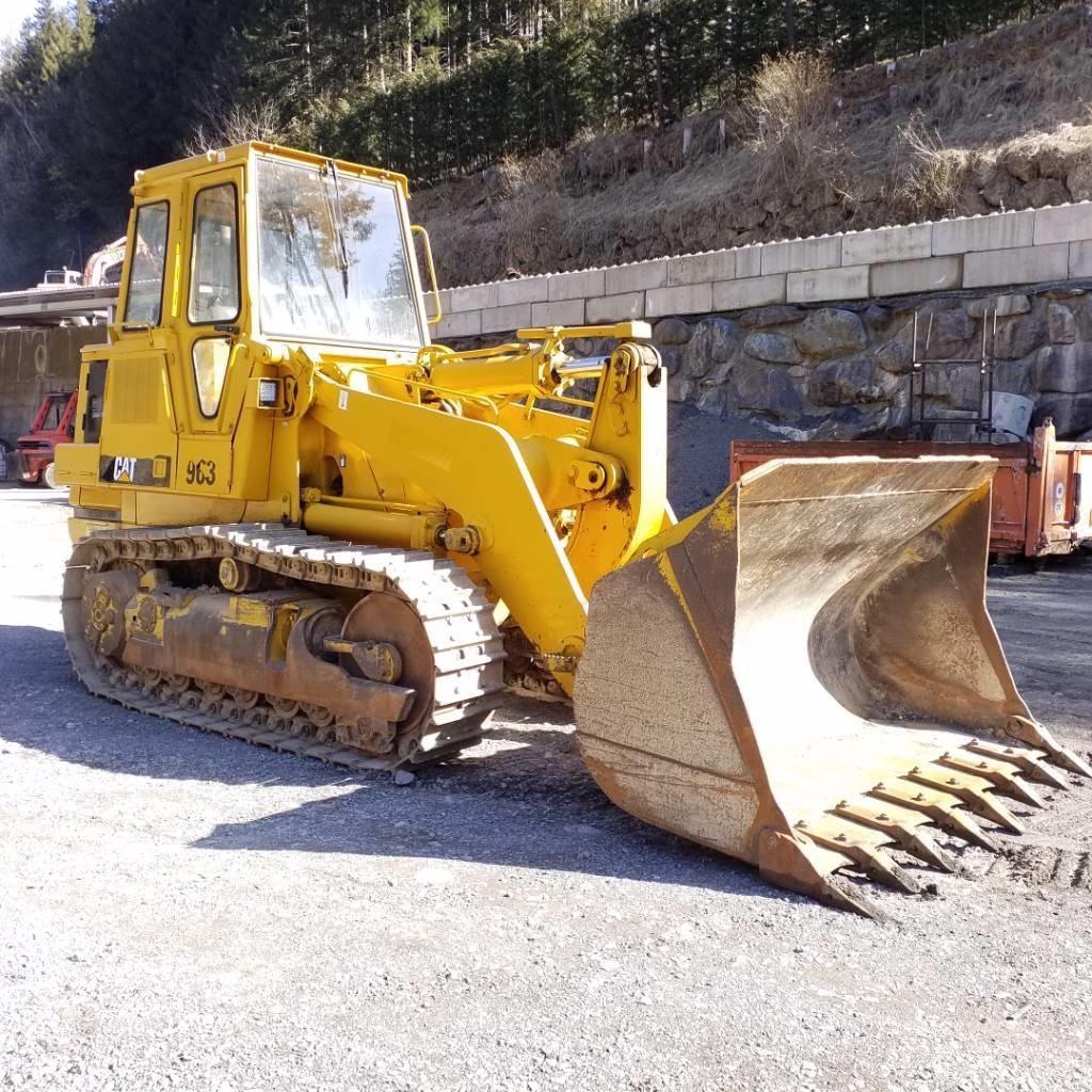 CAT 963 Lánctalpas homlokrakodók