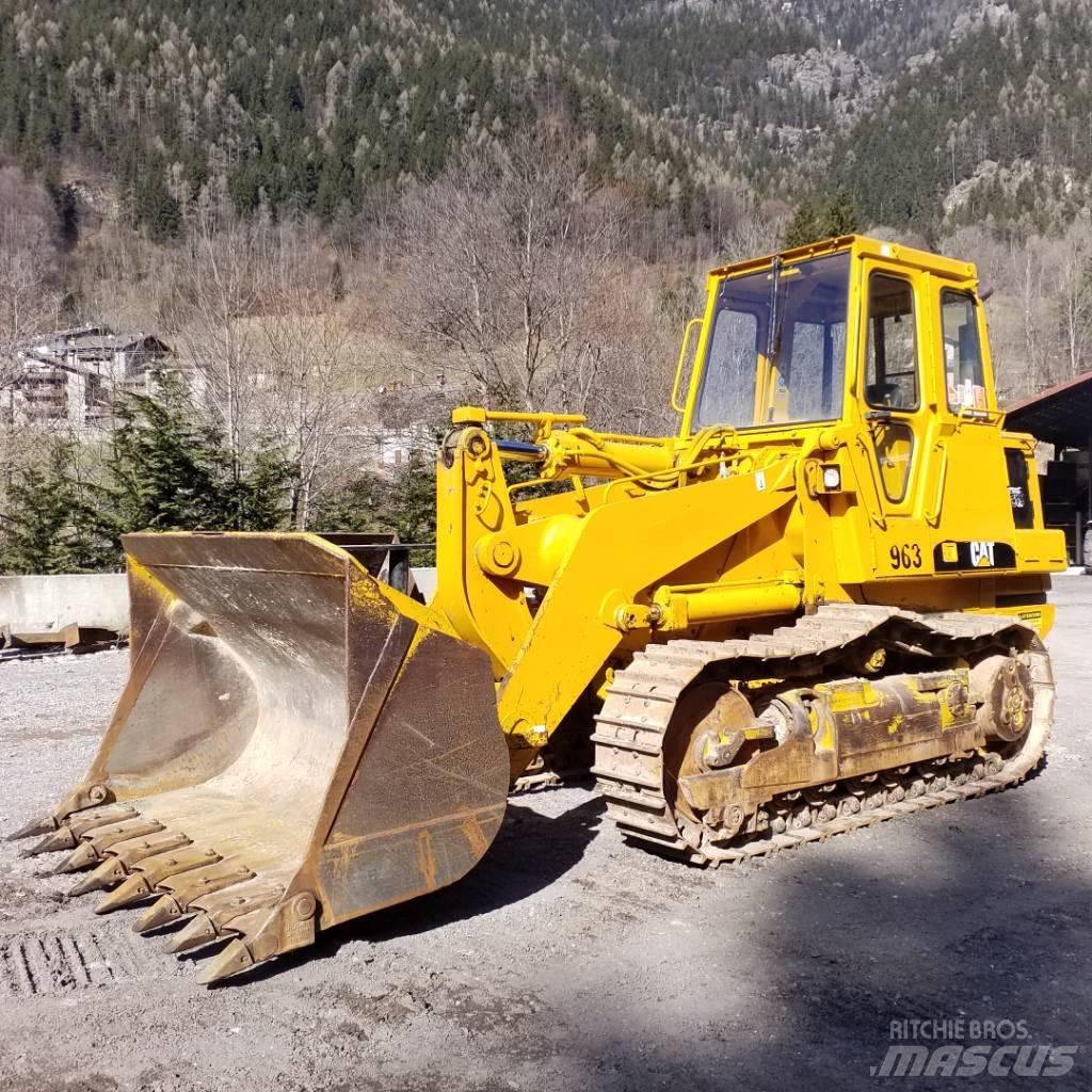 CAT 963 Lánctalpas homlokrakodók