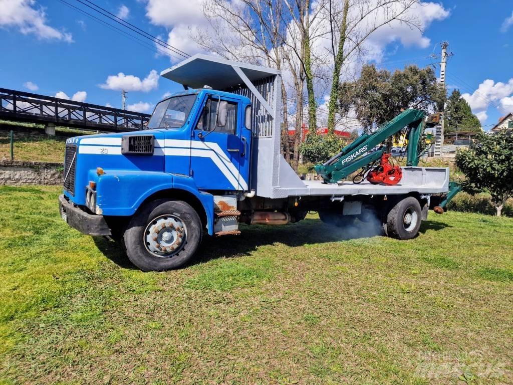 Volvo N 10 Billenő teherautók