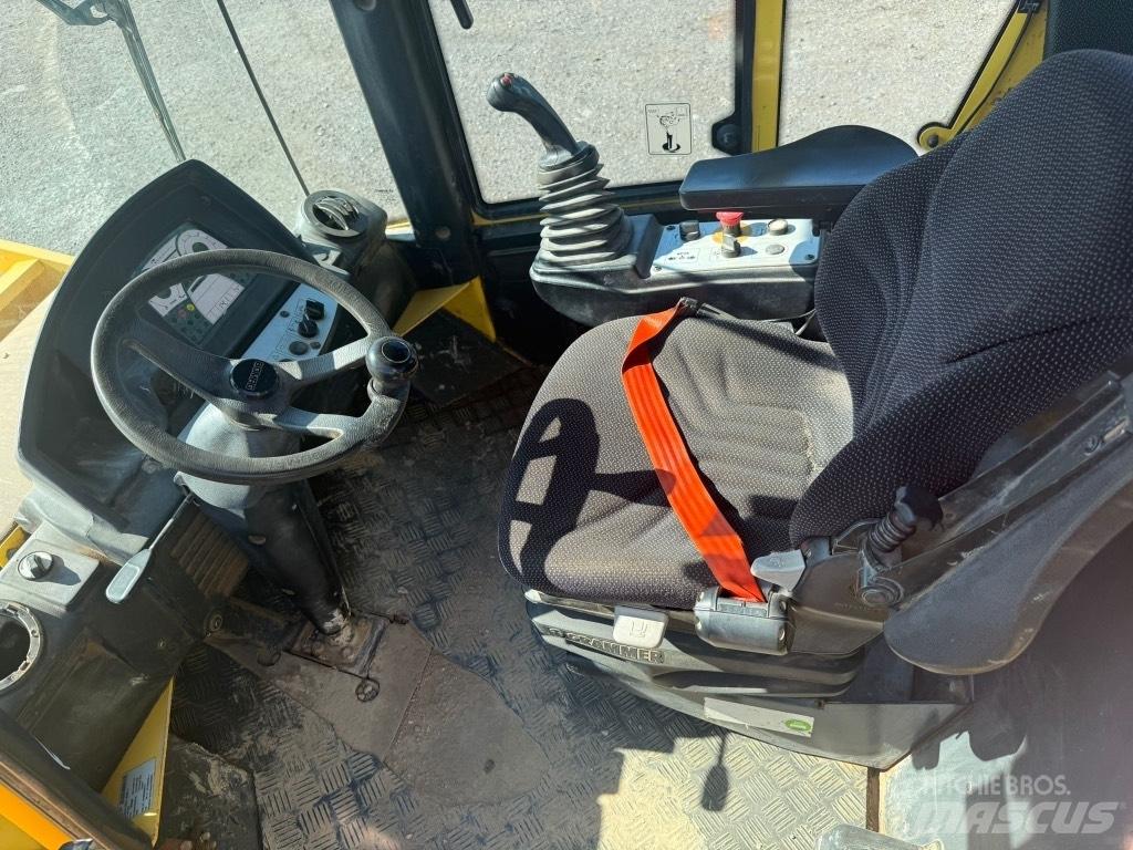 Bomag BW 213 D H-4 Talajtömörítő gépek