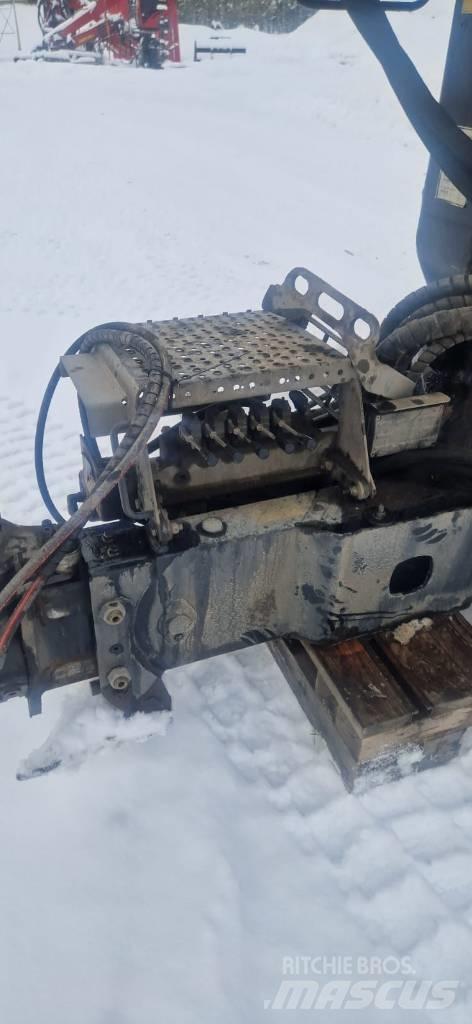 Loglift F96ST9.7 Erdészeti daruk