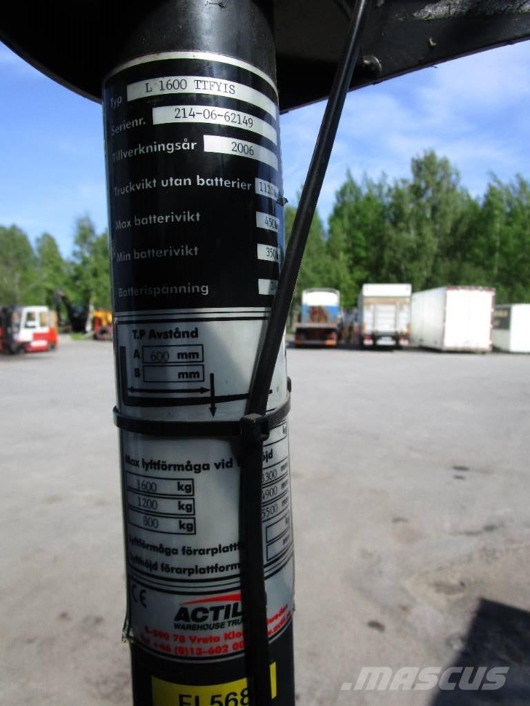 Abeko ståstaplare Elektromos gyalogkíséretű targoncák