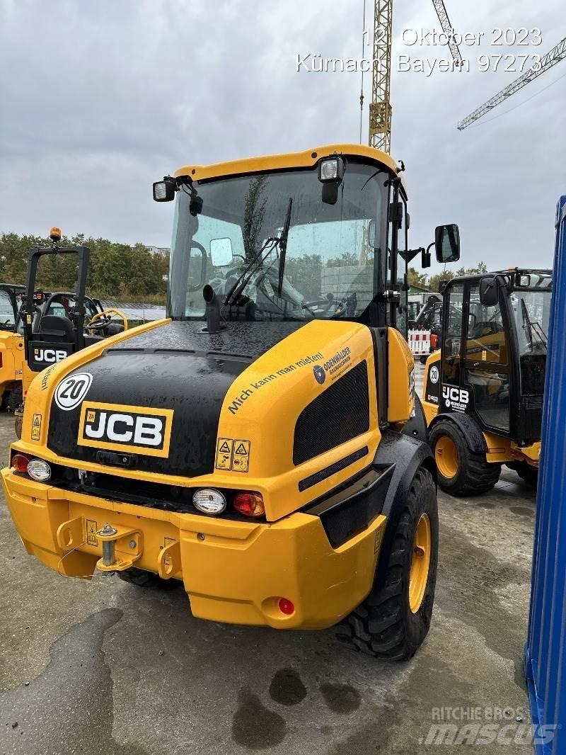 JCB 409 Gumikerekes homlokrakodók