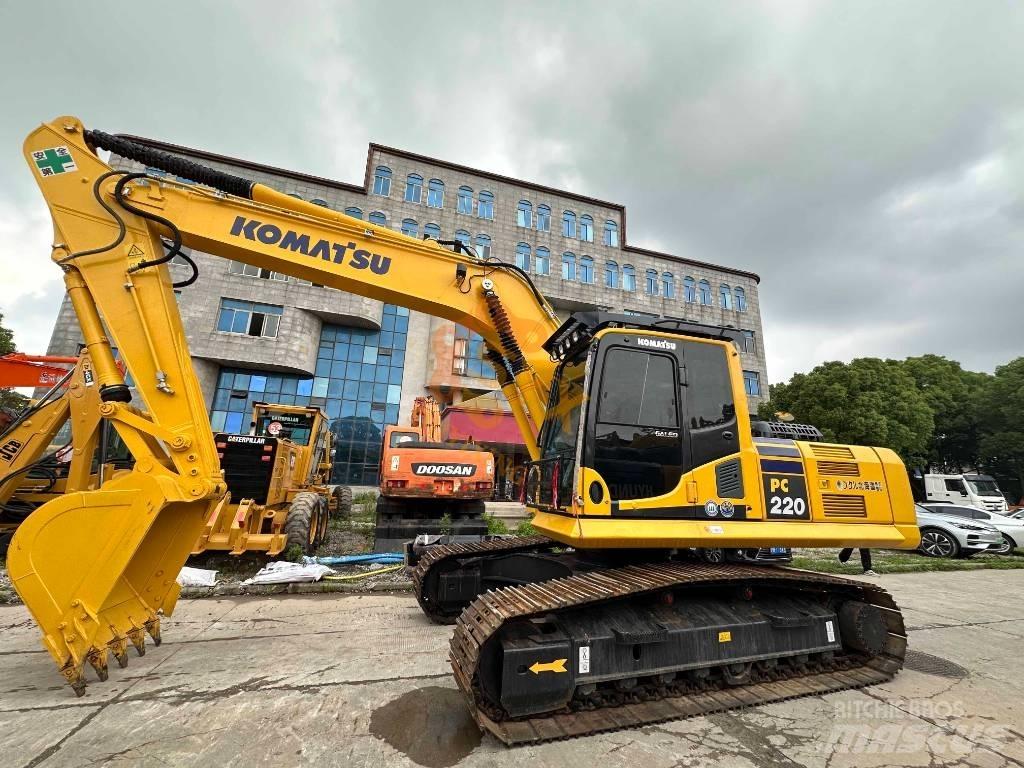 Komatsu PC 220 Lánctalpas kotrók