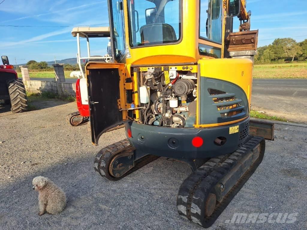 Hyundai 25 Z-9 AK Mini kotrók < 7t