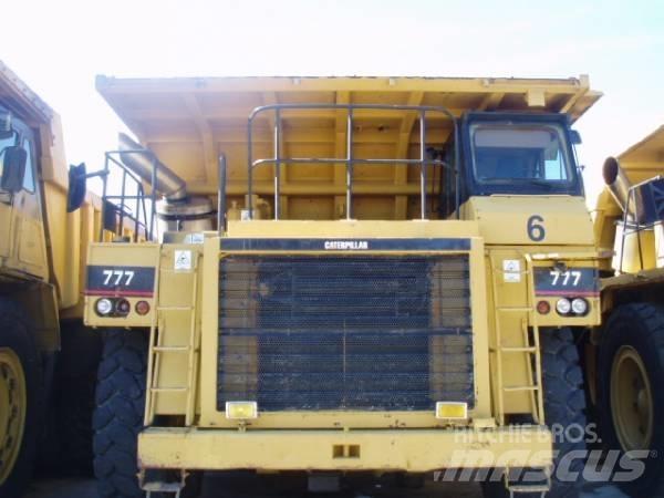 CAT 777 Nehézdömper