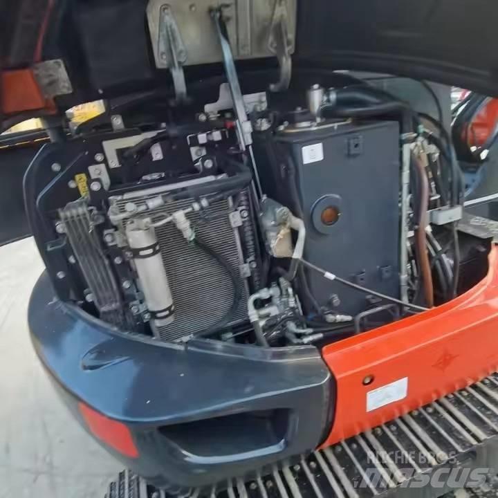 Kubota KX165 Lánctalpas kotrók