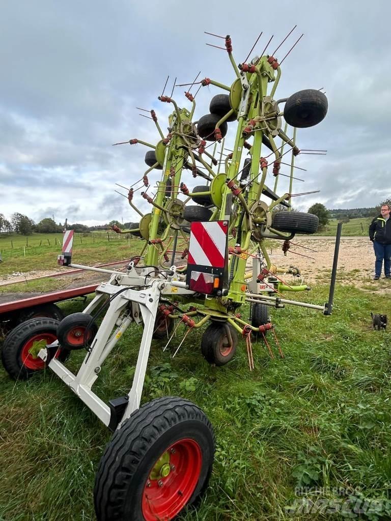 CLAAS VOLTO 1100T Rendkészítő