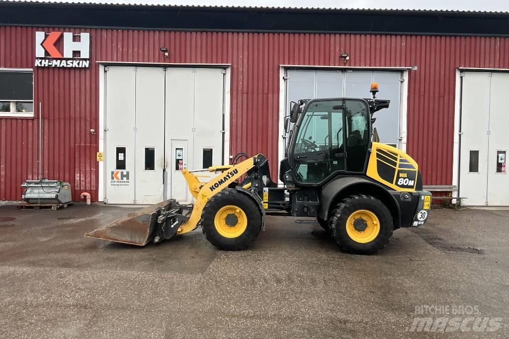 Komatsu WA 80 M Gumikerekes homlokrakodók