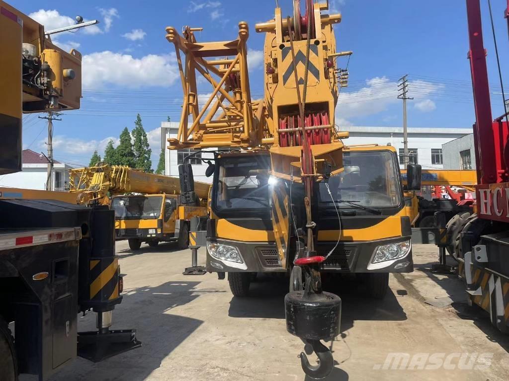 XCMG QY100K Terepdaruk
