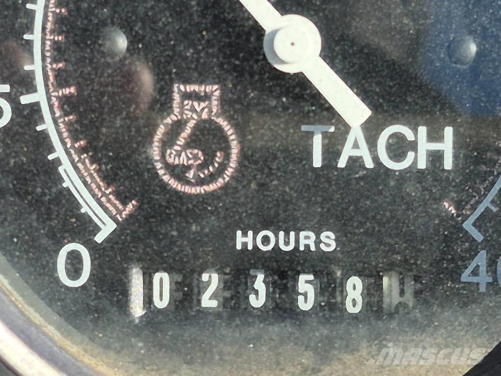 Vermeer V5750 Árokásók