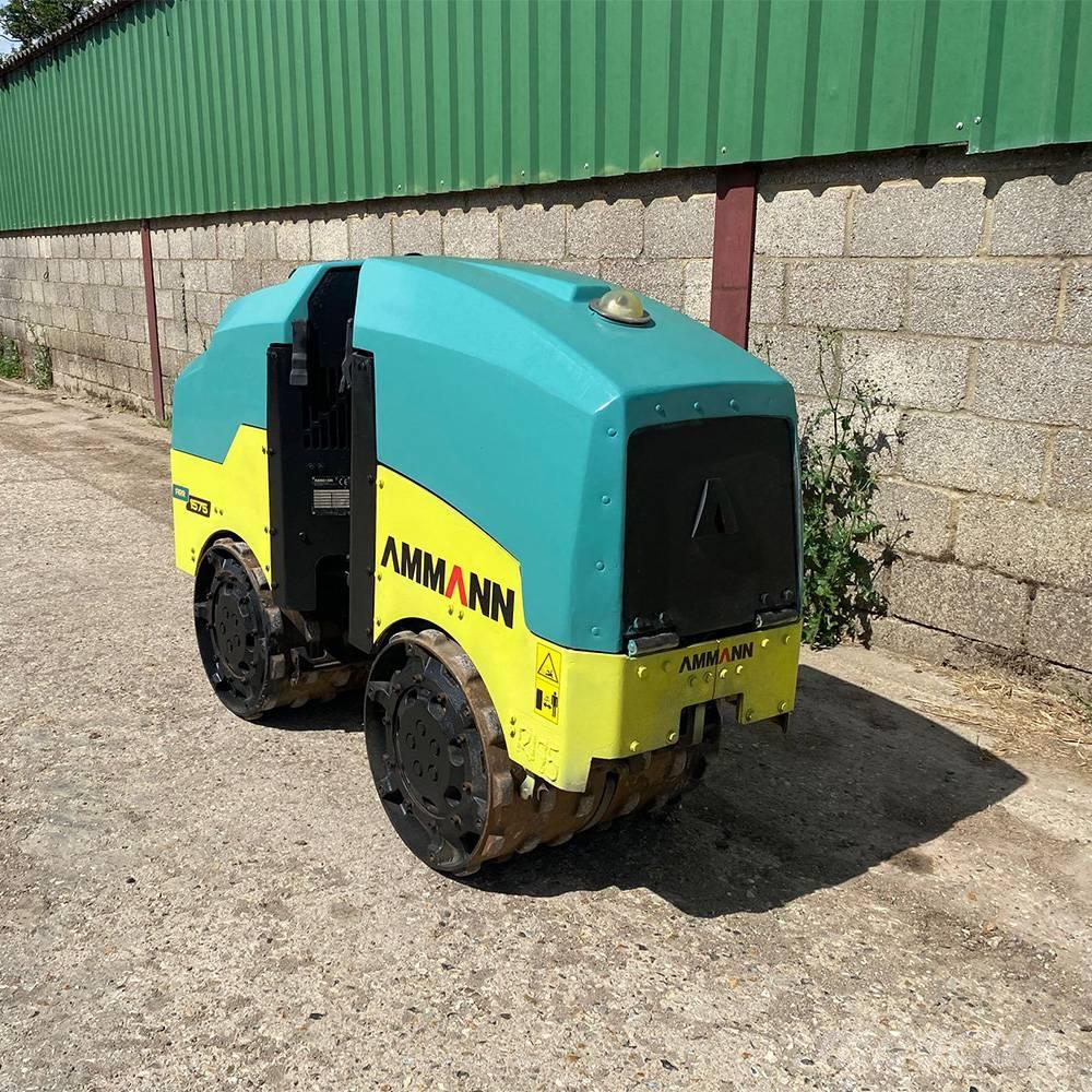 Ammann ARR1575 Ikerdobos hengerek