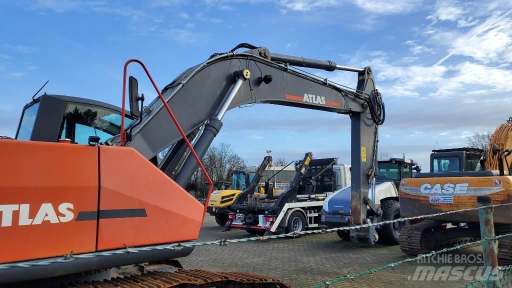 Atlas 260LC Lánctalpas kotrók
