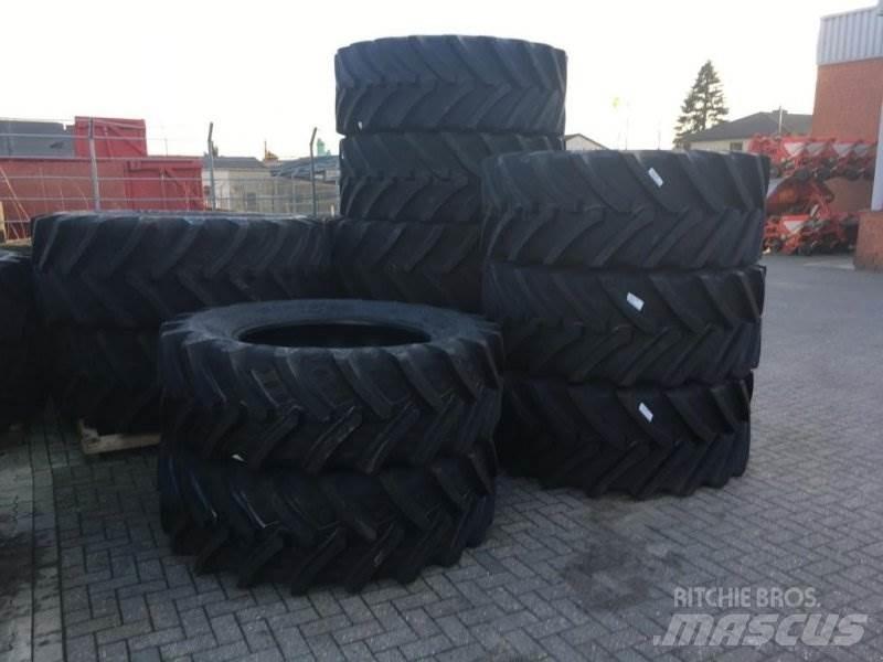 BKT 520/70 R 38 Gumiabroncsok, kerekek és felnik
