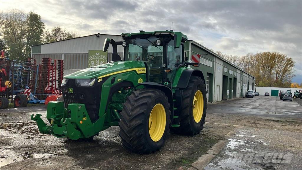 John Deere 8R 370 Traktorok