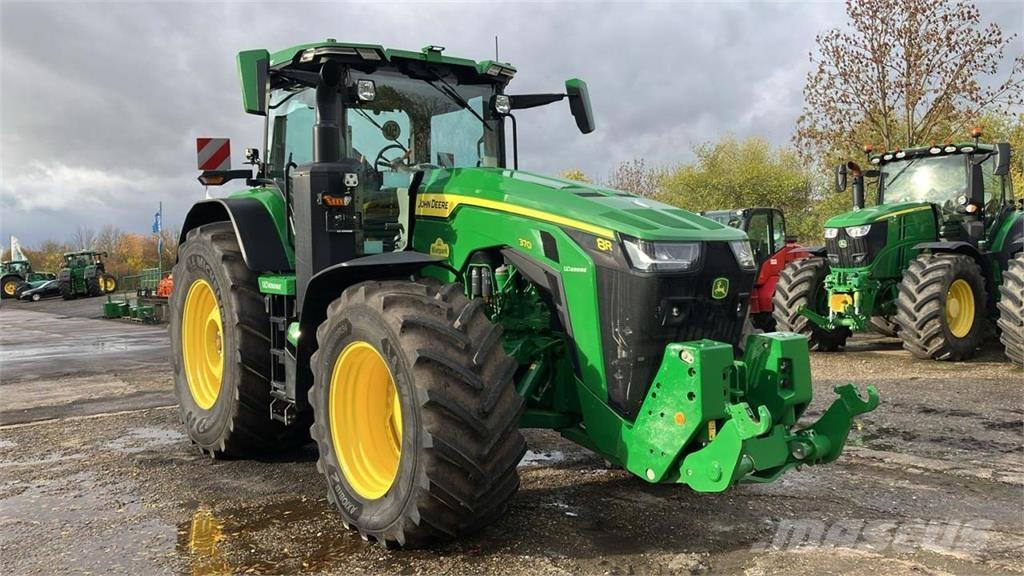 John Deere 8R 370 Traktorok