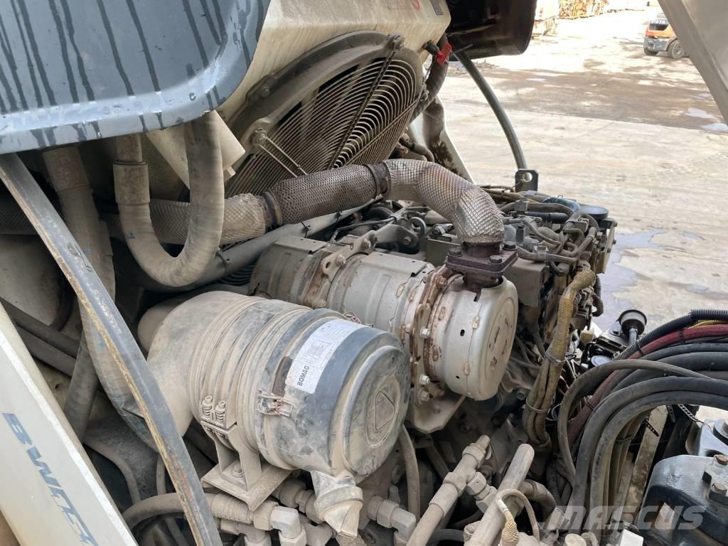 Bomag BW 151 AD-5 Ikerdobos hengerek